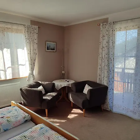 בית הארחה Mast