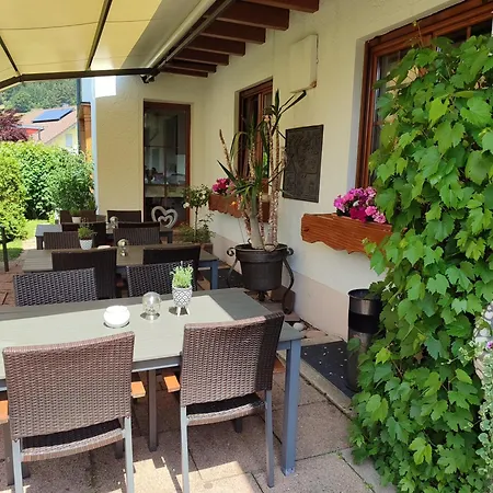 בית הארחה Mast באיירסברון