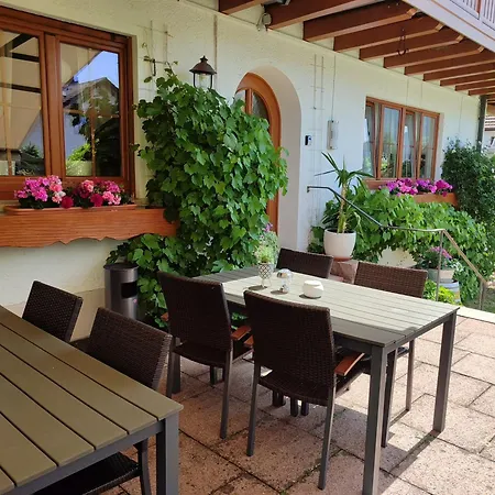 בית הארחה Mast באיירסברון